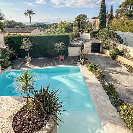 Semesterbostad Maison Avec Piscine 1 Saint-Raphaël