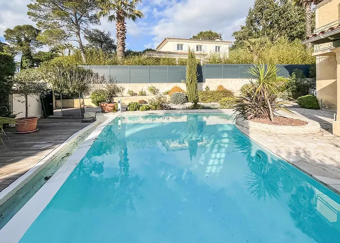 Maison Avec Piscine 1 Semesterbostad Saint-Raphaël