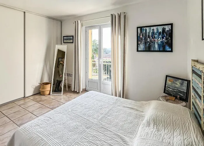 Maison Avec Piscine 1 * Saint-Raphaël