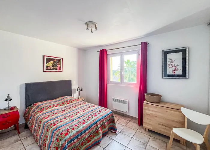 Semesterbostad Maison Avec Piscine 1 Saint-Raphaël